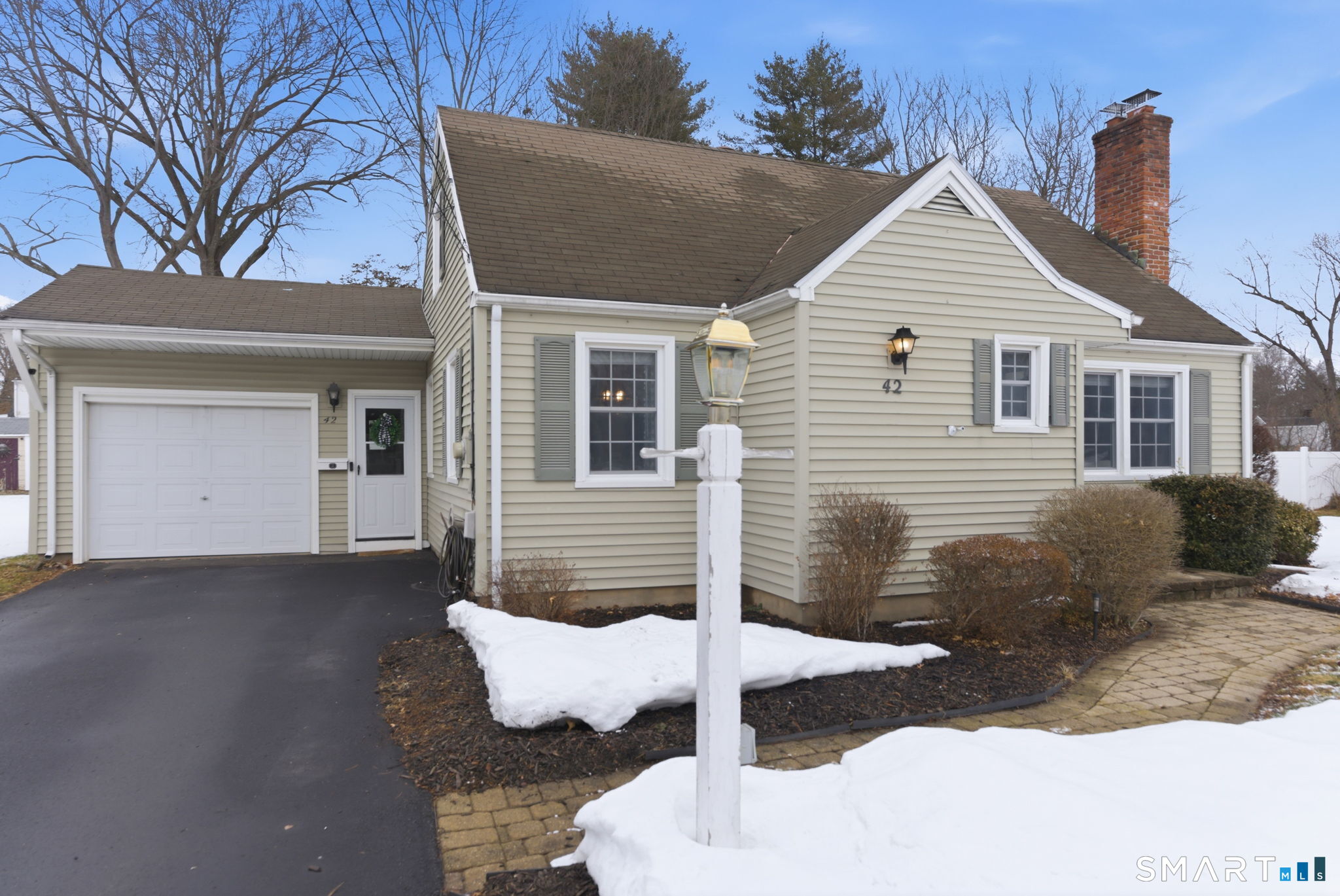 42 Sunset Road Newington CT 06111