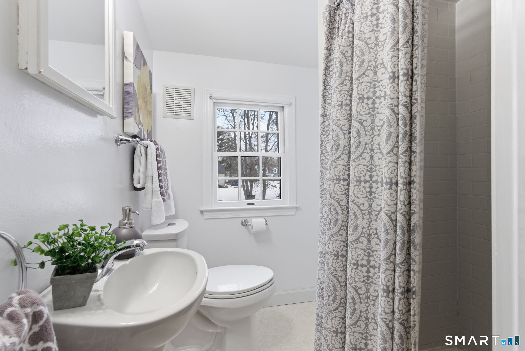 42 Sunset Road Newington CT 06111