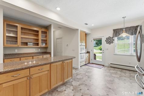 East Hampton CT 06424
