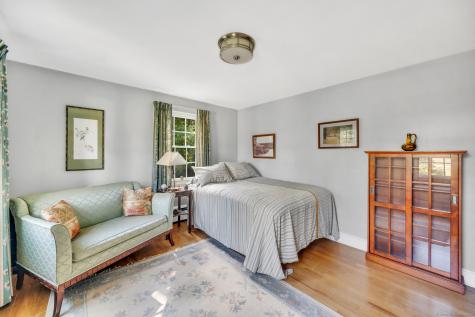 833 East Street Middletown CT 06457