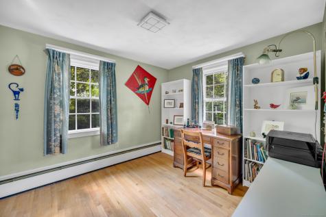 833 East Street Middletown CT 06457