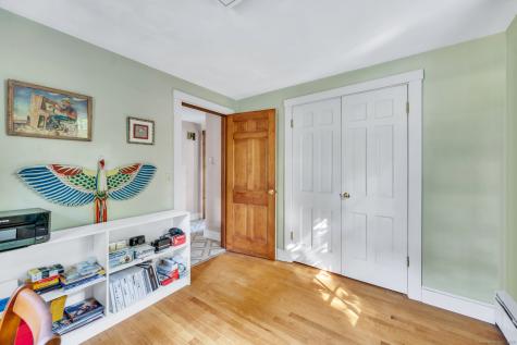 833 East Street Middletown CT 06457