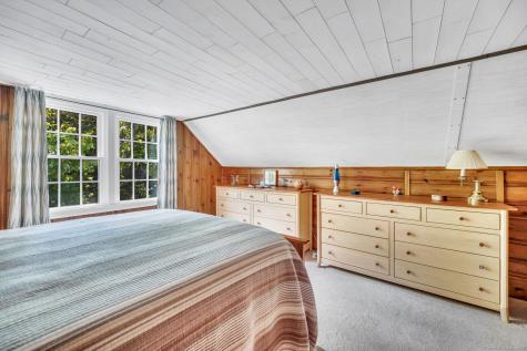 833 East Street Middletown CT 06457