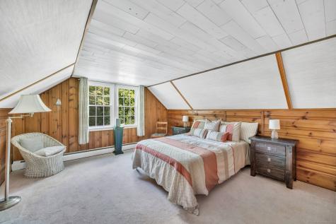 833 East Street Middletown CT 06457