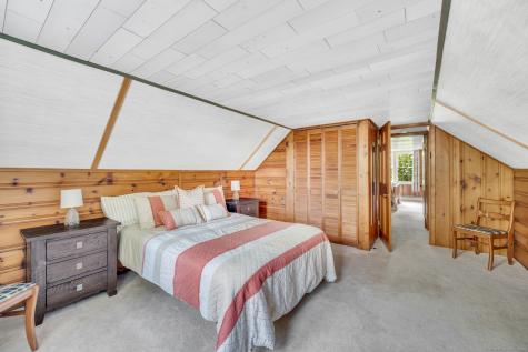 833 East Street Middletown CT 06457