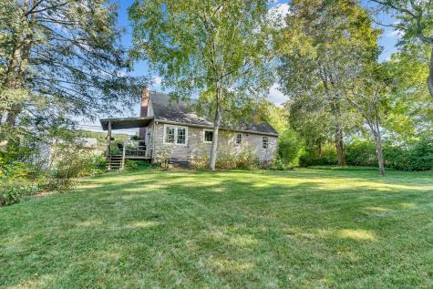 833 East Street Middletown CT 06457