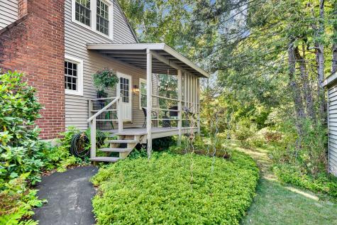 833 East Street Middletown CT 06457