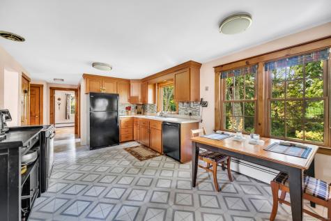 833 East Street Middletown CT 06457