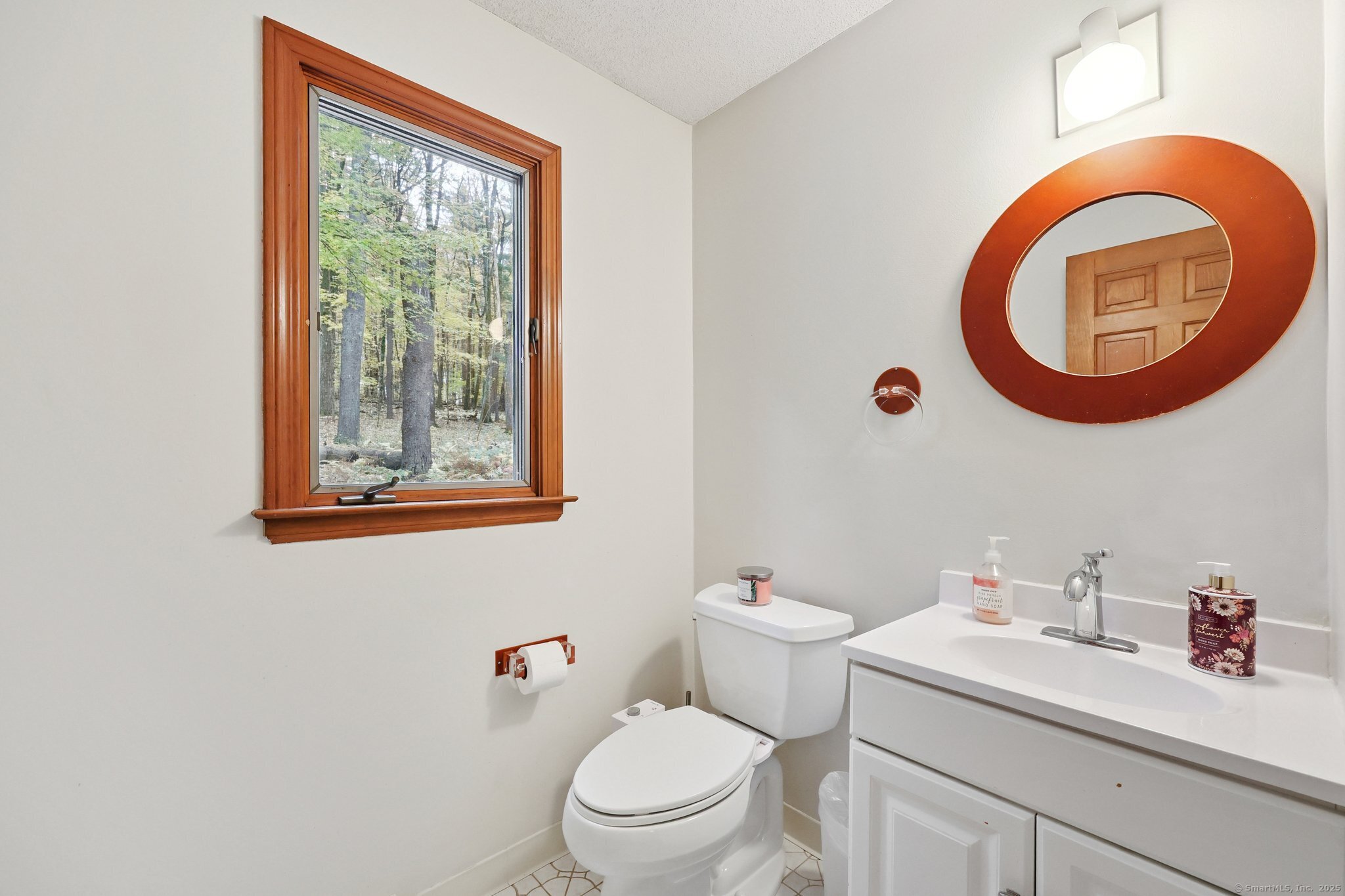 15 Pinnacle Mountain Road Simsbury CT 06070