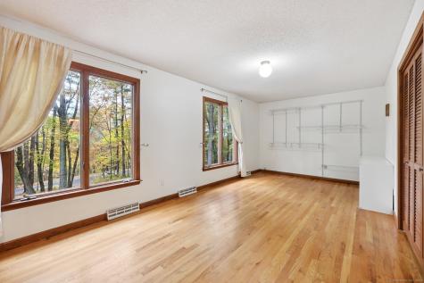 15 Pinnacle Mountain Road Simsbury CT 06070