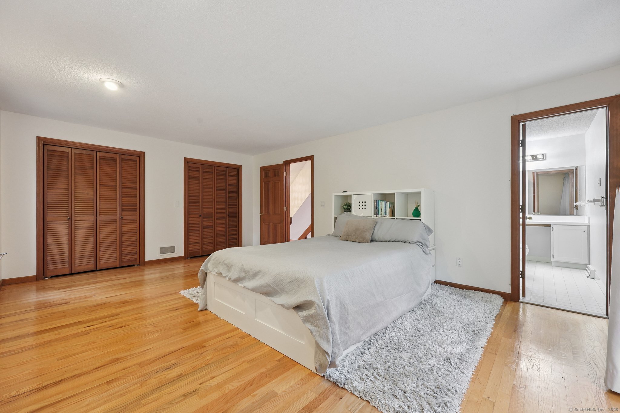 15 Pinnacle Mountain Road Simsbury CT 06070