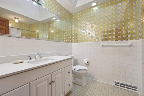 15 Pinnacle Mountain Road Simsbury CT 06070