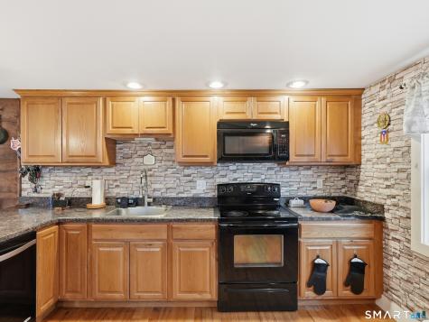 2 Myrtle Street Plainfield CT 06374