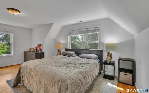 25 Gale Road Bloomfield CT 06002