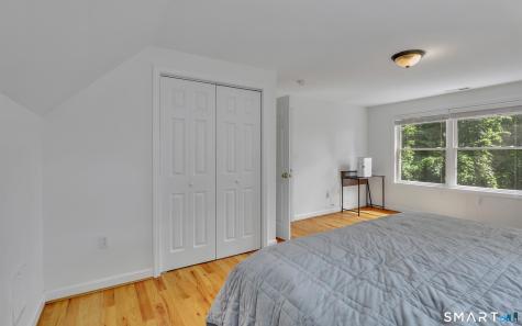 25 Gale Road Bloomfield CT 06002