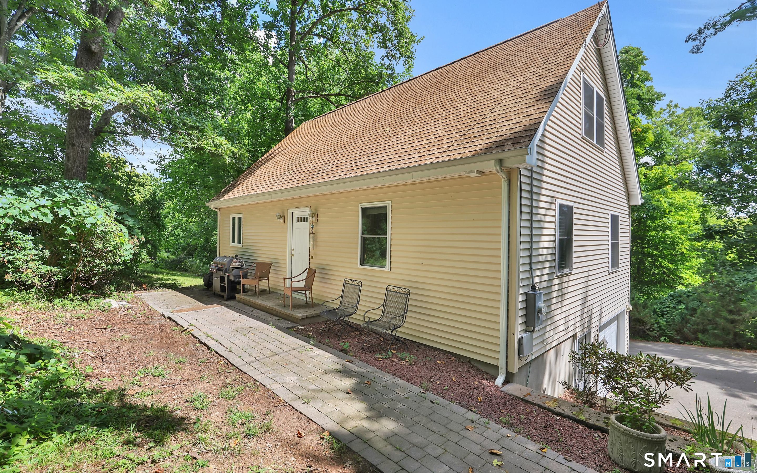 25 Gale Road Bloomfield CT 06002