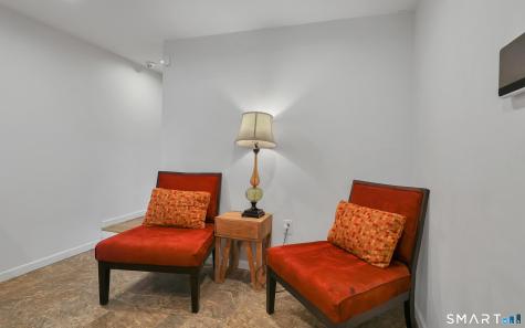 25 Gale Road Bloomfield CT 06002