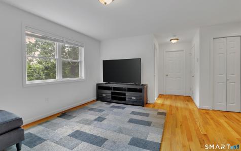 25 Gale Road Bloomfield CT 06002