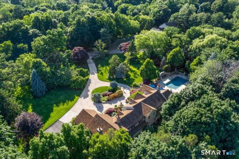 83 Long Lots Road New Canaan CT 06840