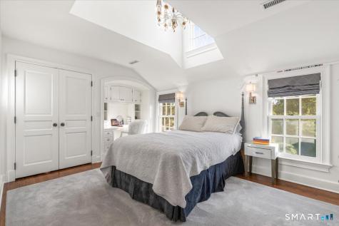 83 Long Lots Road New Canaan CT 06840