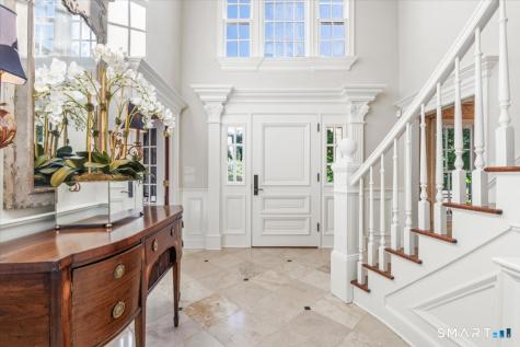 83 Long Lots Road New Canaan CT 06840