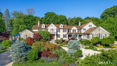 83 Long Lots Road New Canaan CT 06840