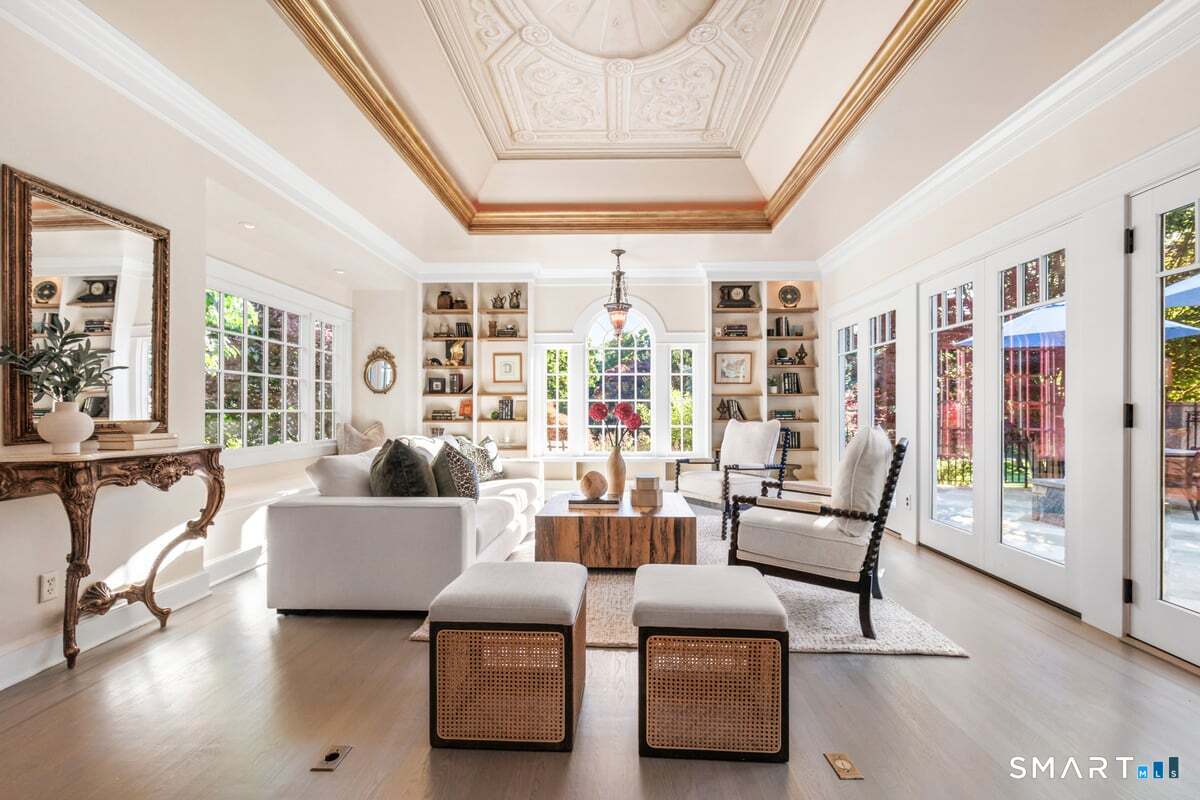 83 Long Lots Road New Canaan CT 06840
