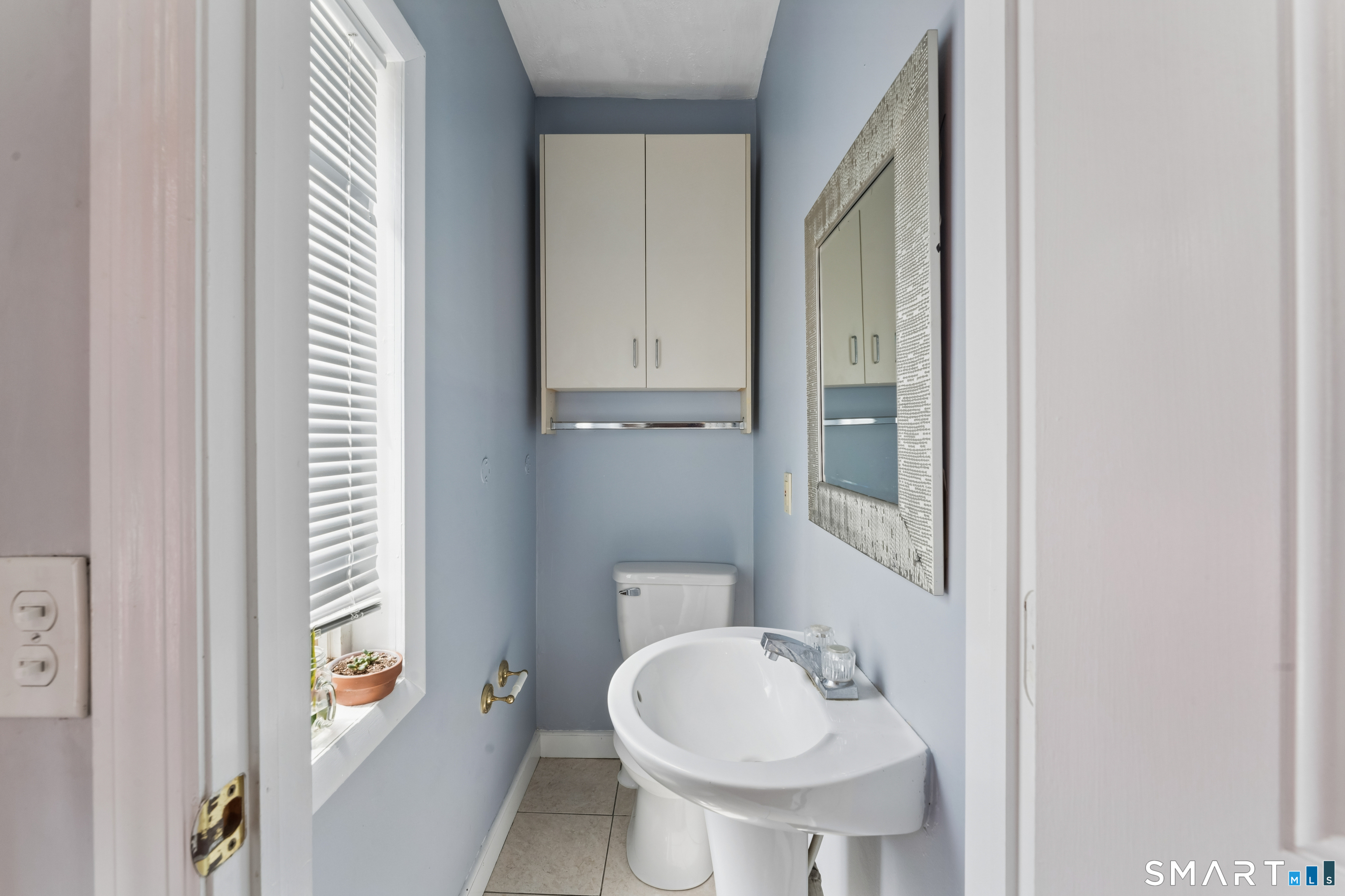 22 Hine Street West Haven CT 06516