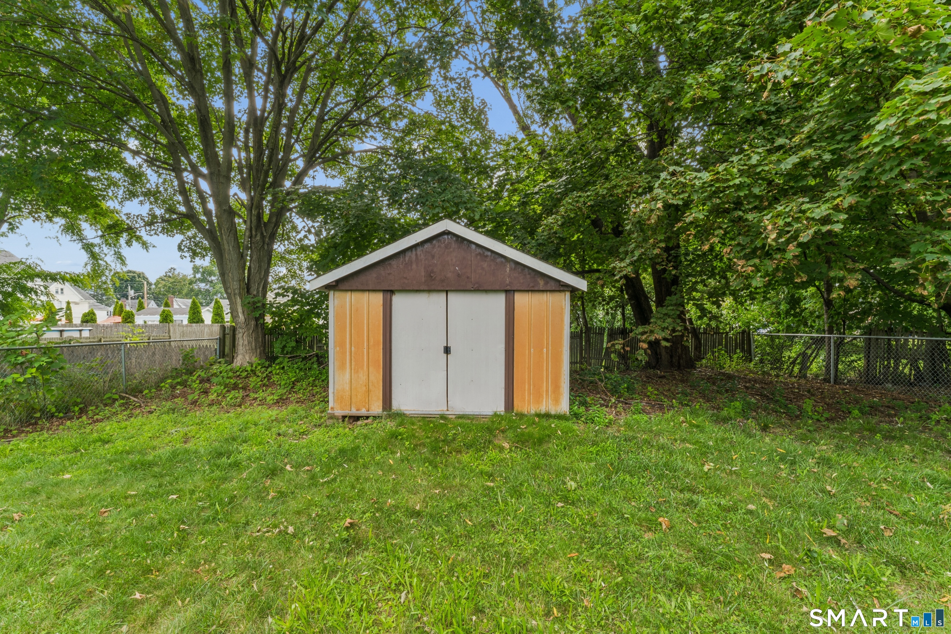 22 Hine Street West Haven CT 06516
