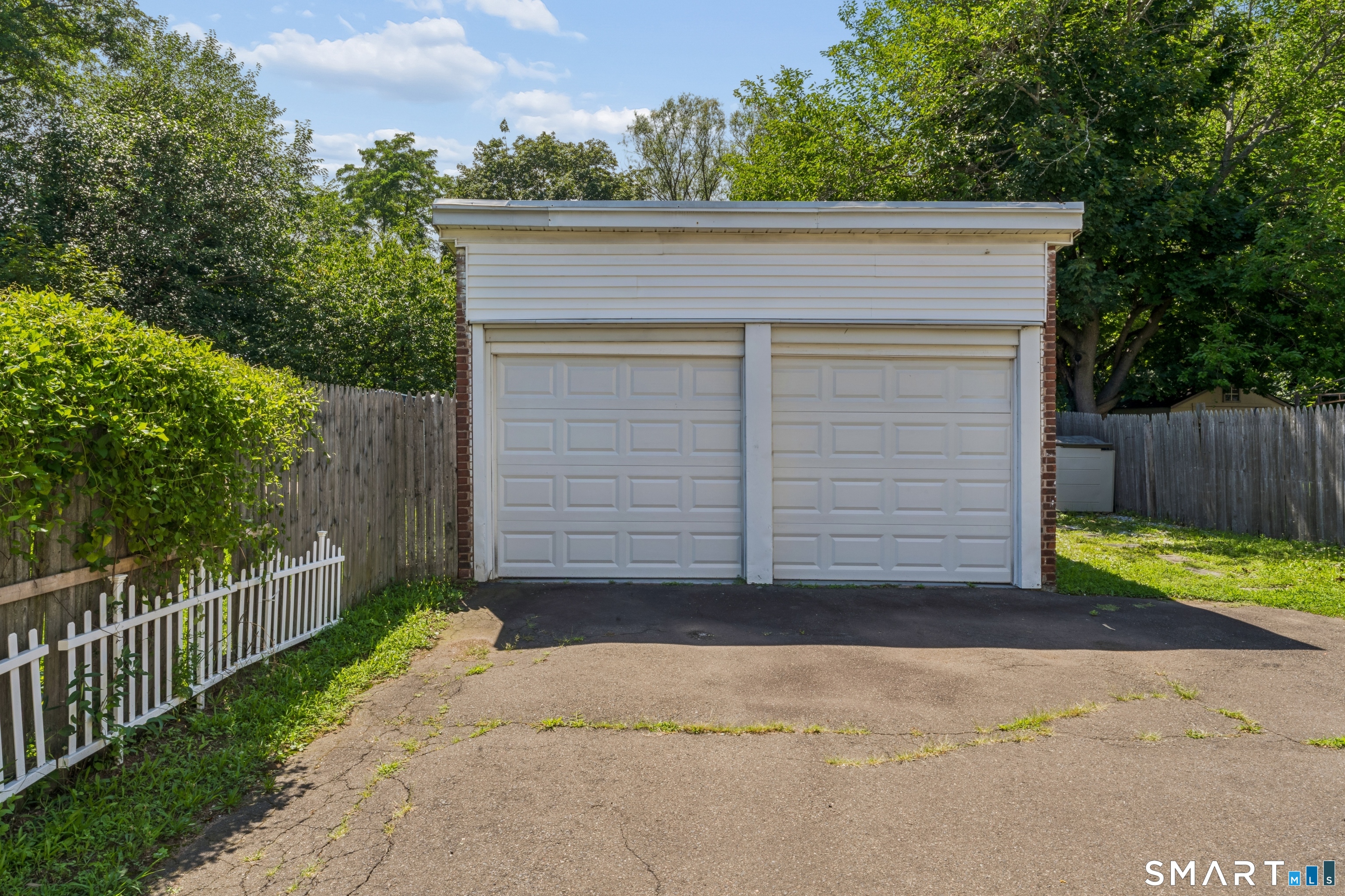 22 Hine Street West Haven CT 06516