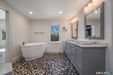 45 Island Avenue Madison CT 06443