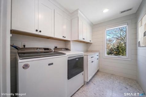 45 Island Avenue Madison CT 06443