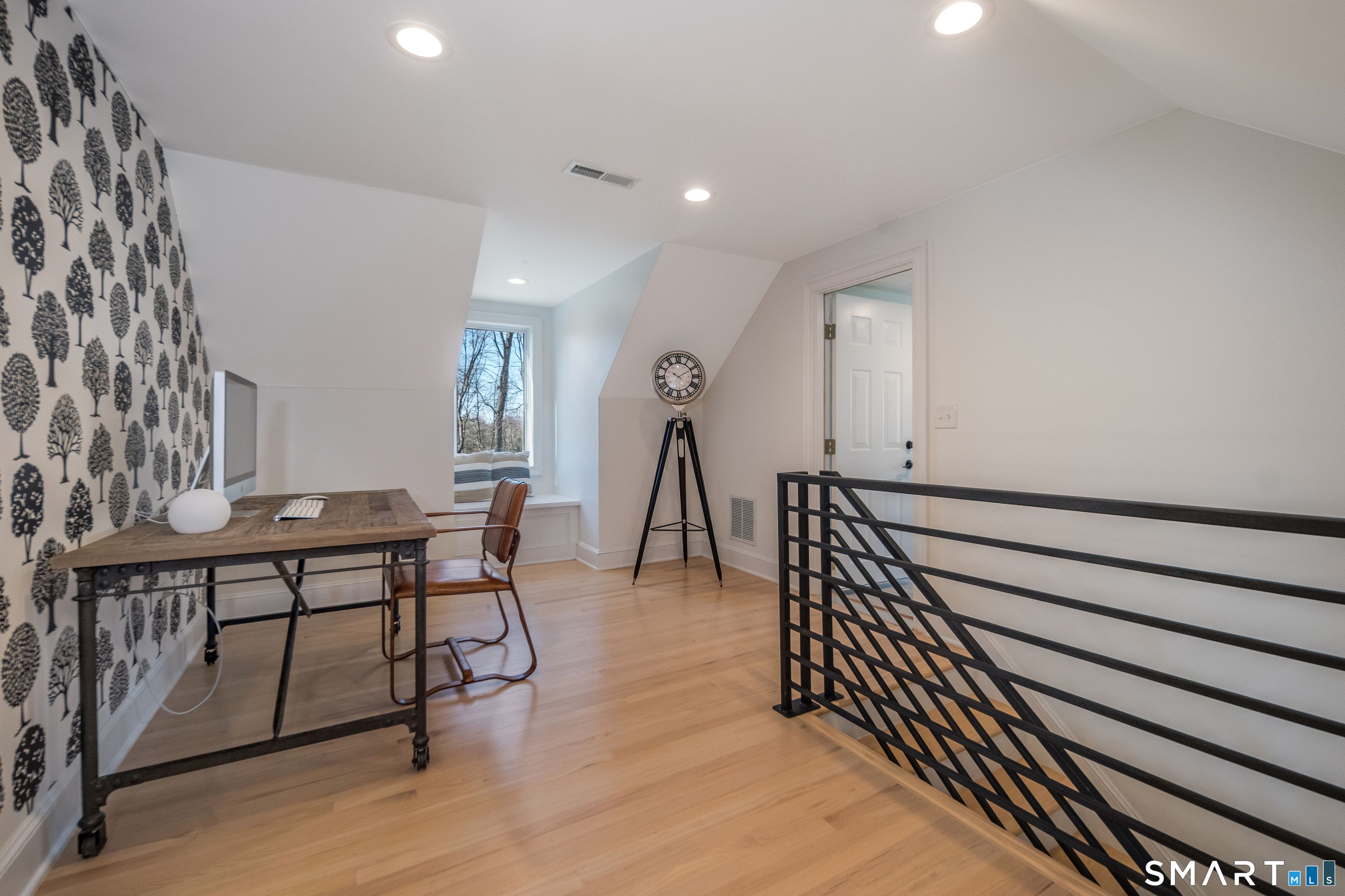 45 Island Avenue Madison CT 06443