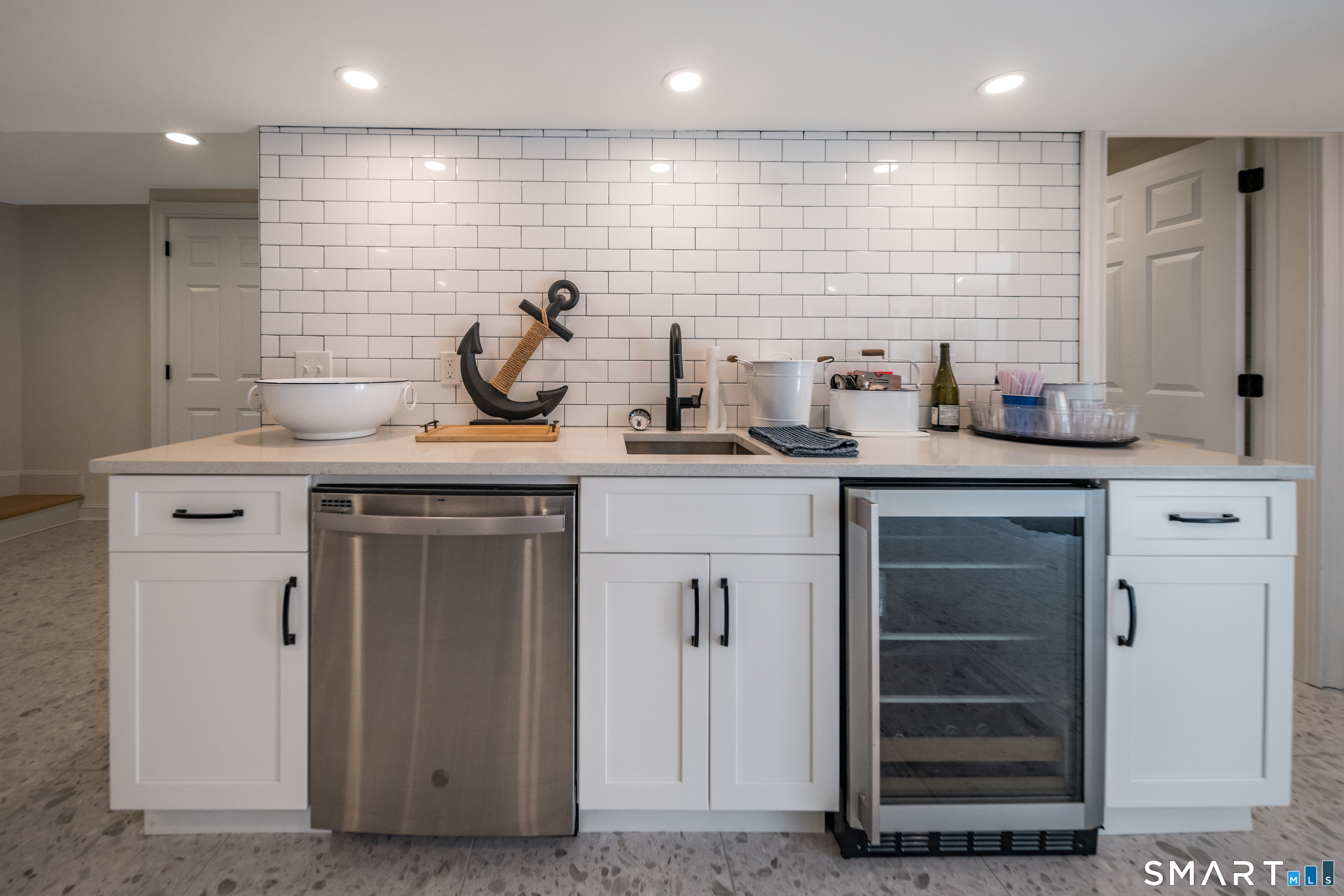 45 Island Avenue Madison CT 06443