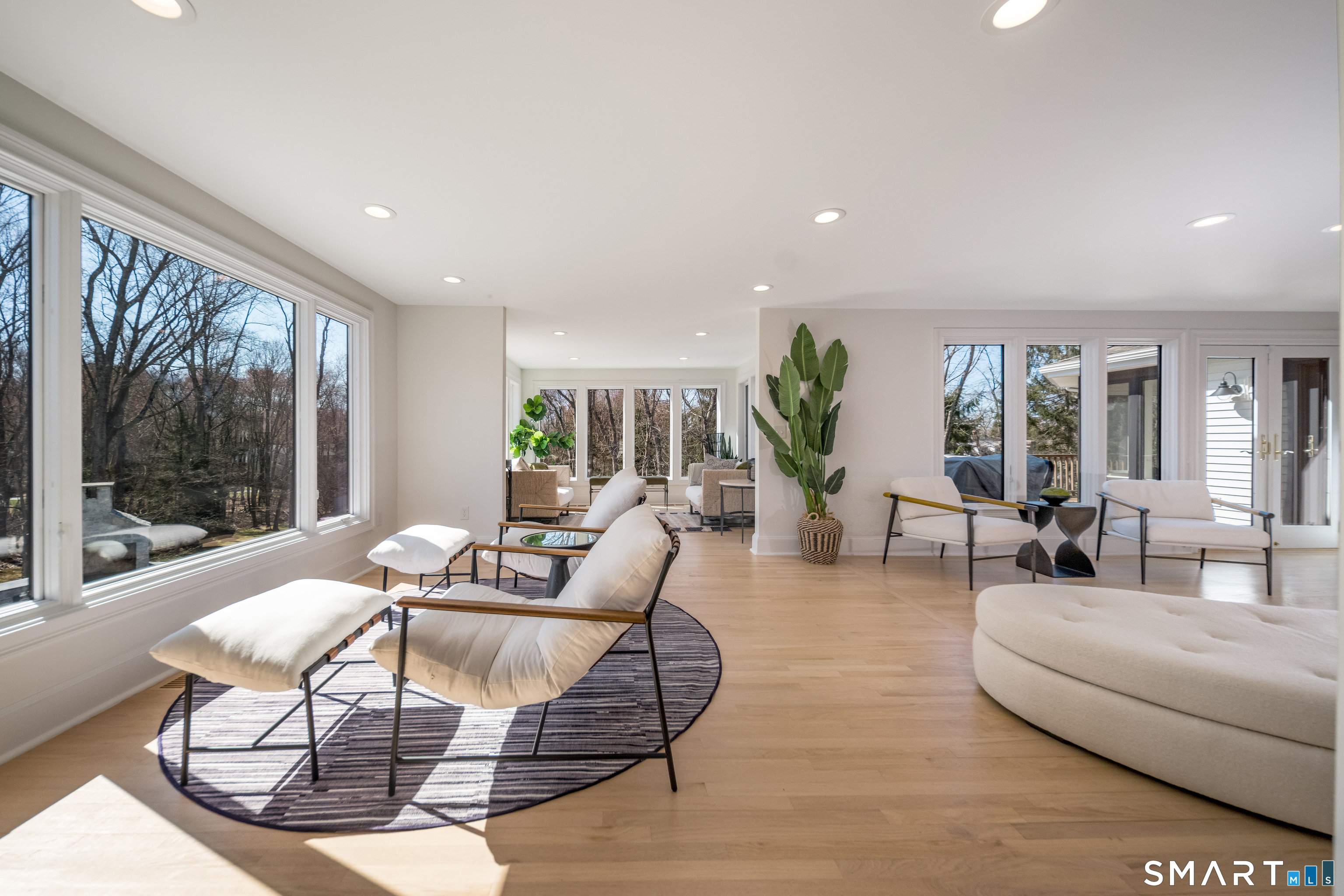45 Island Avenue Madison CT 06443