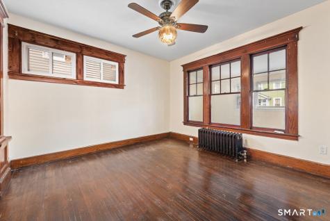 39 Irvington Street New Haven CT 06513