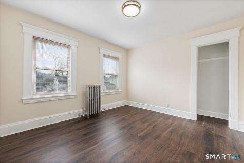 39 Irvington Street New Haven CT 06513