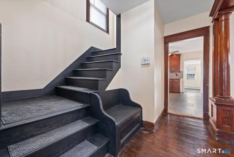 39 Irvington Street New Haven CT 06513