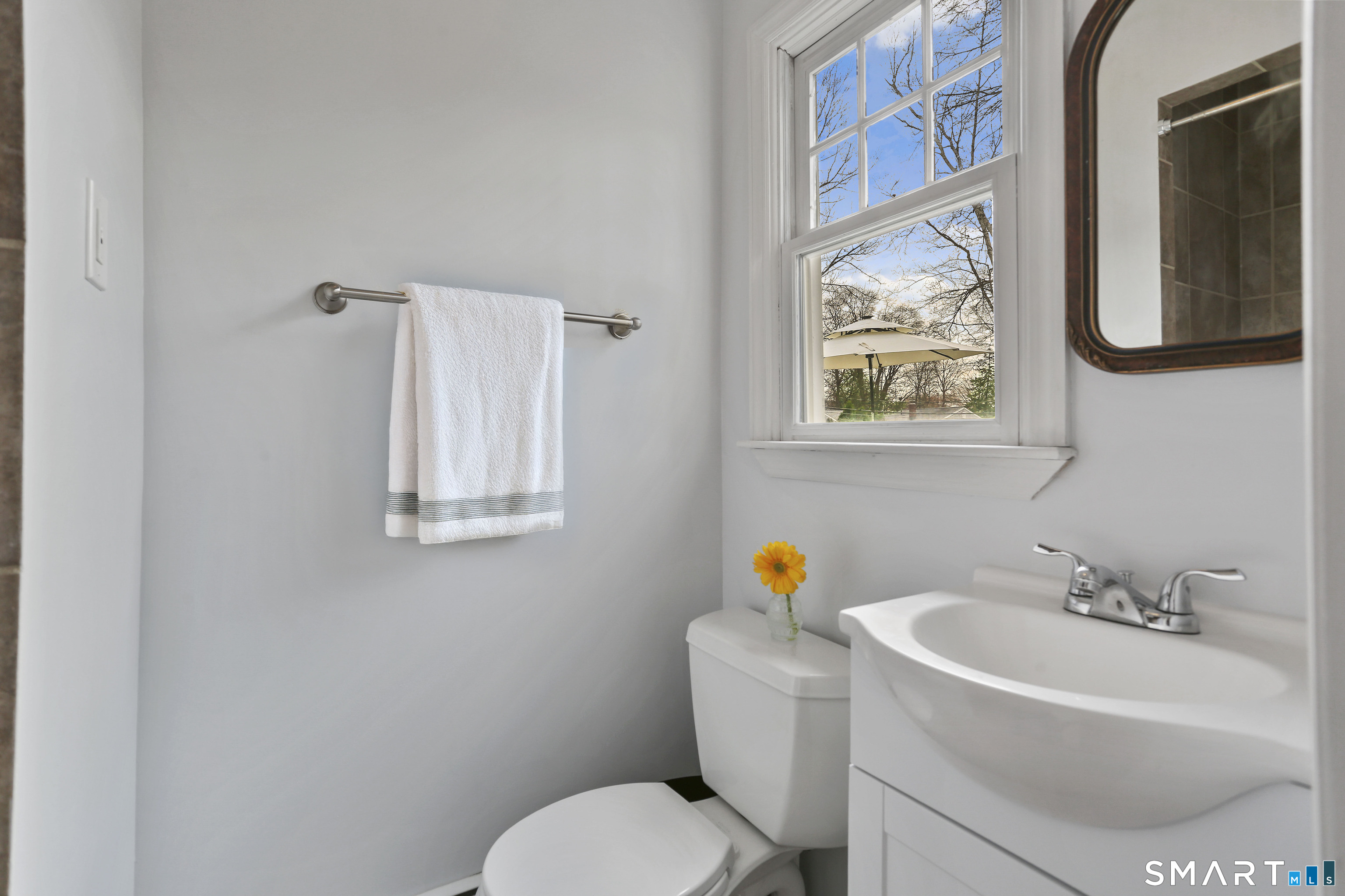185 Windsor Road Fairfield CT 06824