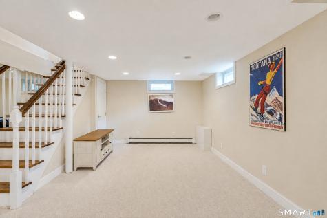 64 Meadowbrook Road West Hartford CT 06107
