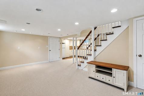 64 Meadowbrook Road West Hartford CT 06107