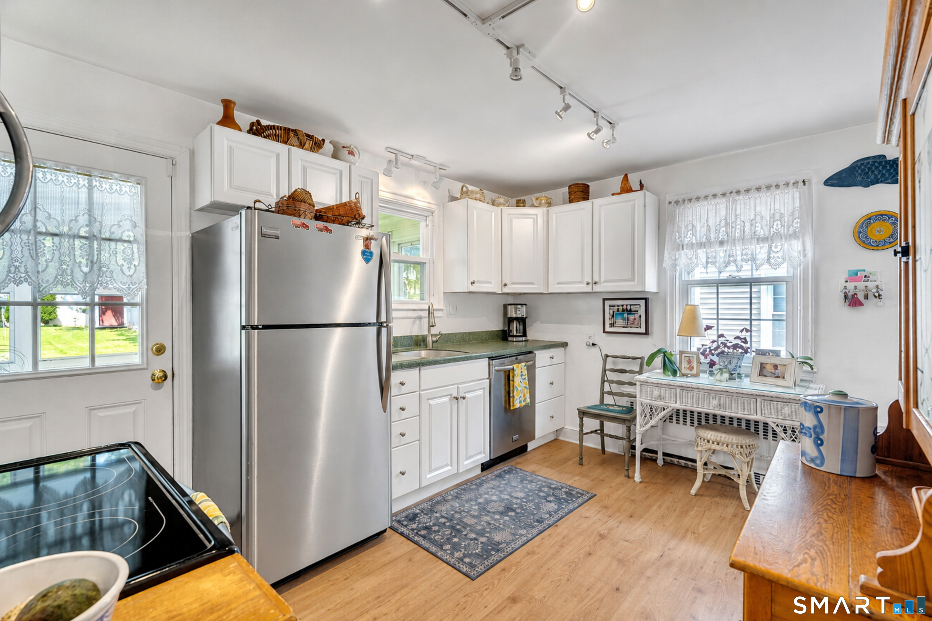 64 Meadowbrook Road West Hartford CT 06107