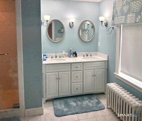 28 Colony Road West Hartford CT 06117