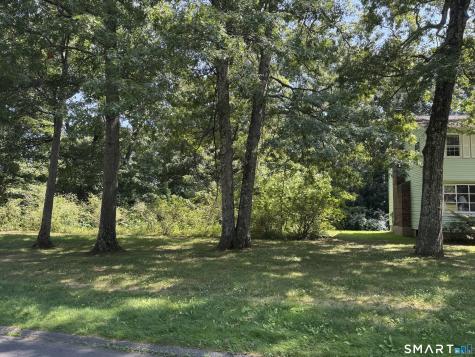 23 Maplewood Drive Ellington CT 06029