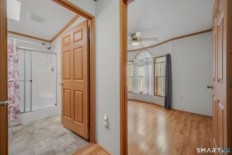 136 Hunters Road Norwich CT 06360