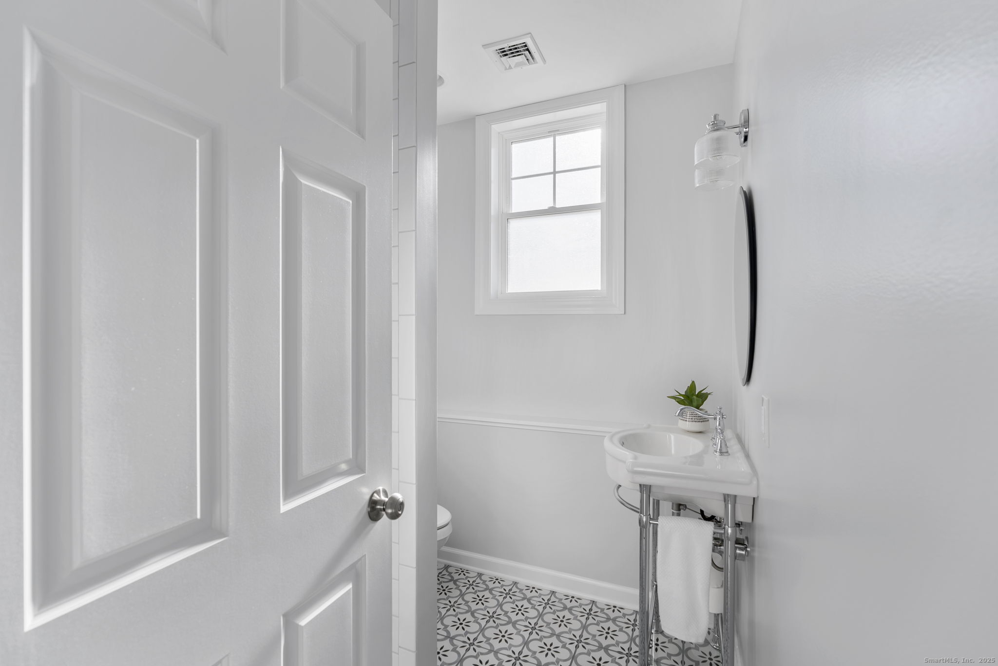 44 Hartford Avenue Old Lyme CT 06371