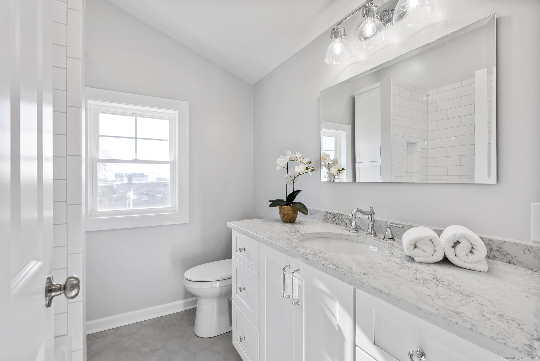 44 Hartford Avenue Old Lyme CT 06371