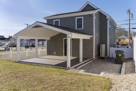 44 Hartford Avenue Old Lyme CT 06371