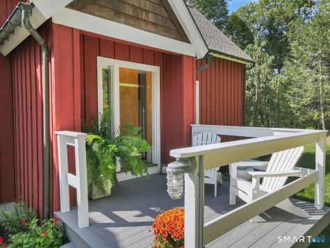 84 Hollister Drive Avon CT 06001