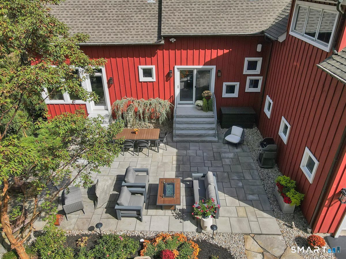 84 Hollister Drive Avon CT 06001